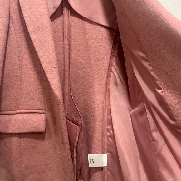 Express Women's Blush Pink Blazer - Picture 4 of 5